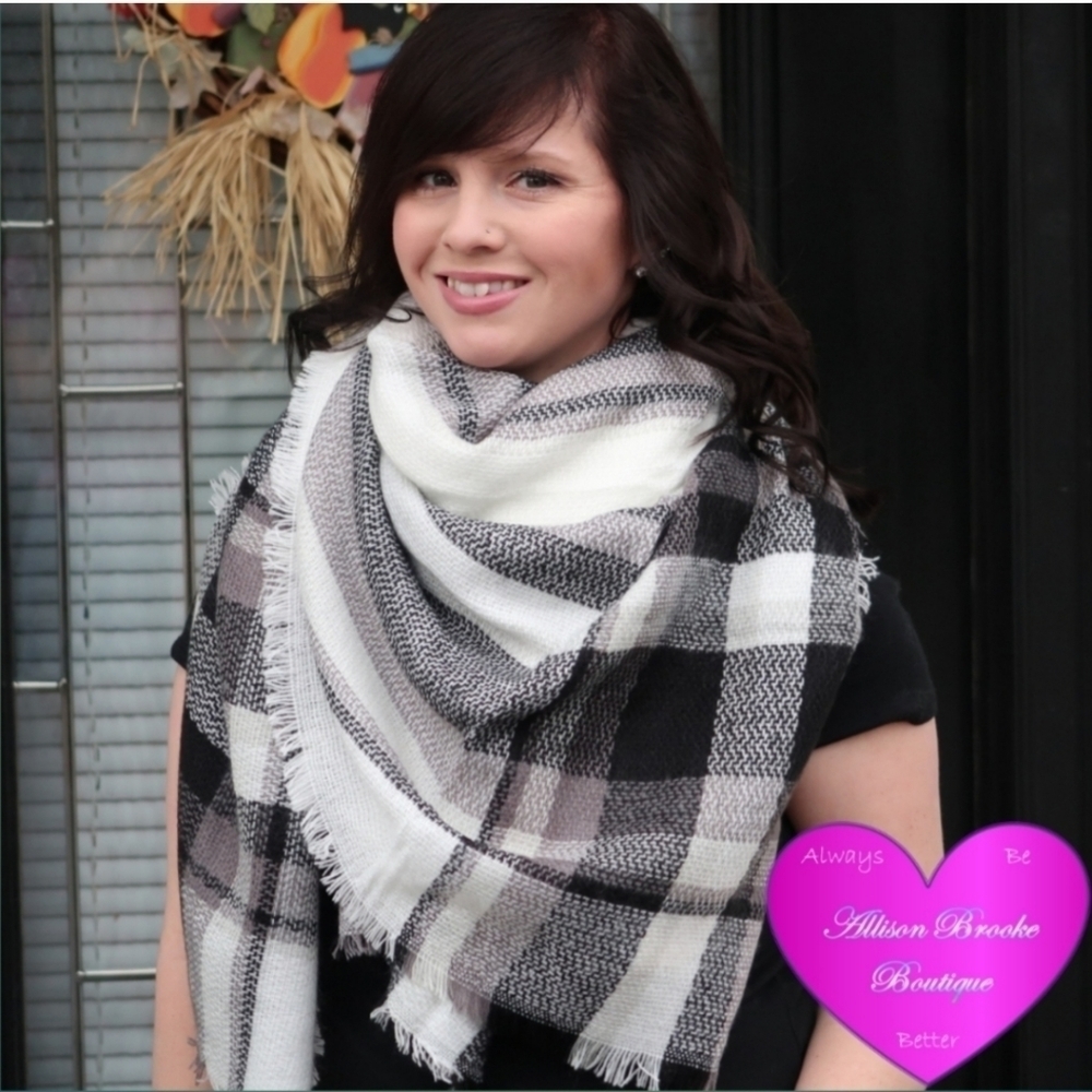 Oversized Plaid Blanket Scarf NWT | Tartan Wrap Shawl | Neutral Cozy Winter Gift - Picture 2 of 5